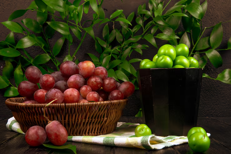 Top 10 Health Benefits of Eating Apples Daily